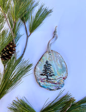 Silver & Gold Ornament #15